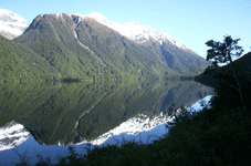Peilinkirkas Gunn -j&auml;rvi